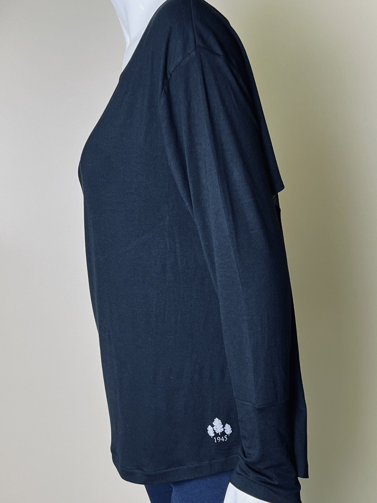 TASC Women’s Size L Long Sleeve Base Layer Shirt Bamboo Organic Cotton. (B.50)