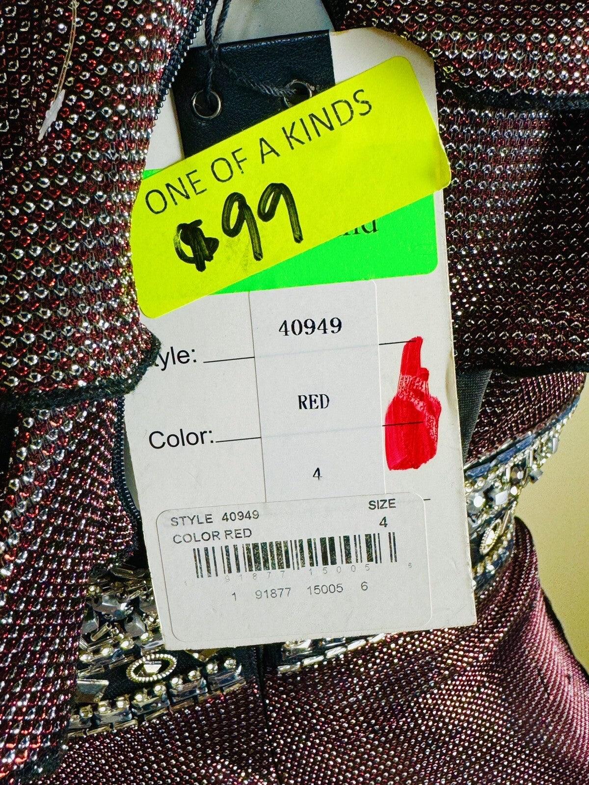 MAC DUGGAL One-Shoulder Long Sleeve Red GOWN Size 4. (71)