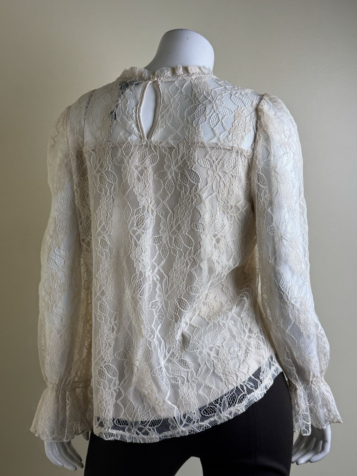 $89 Adrianna Papell Black Lace Long Sleeve Blouse Sz M. (B.141)