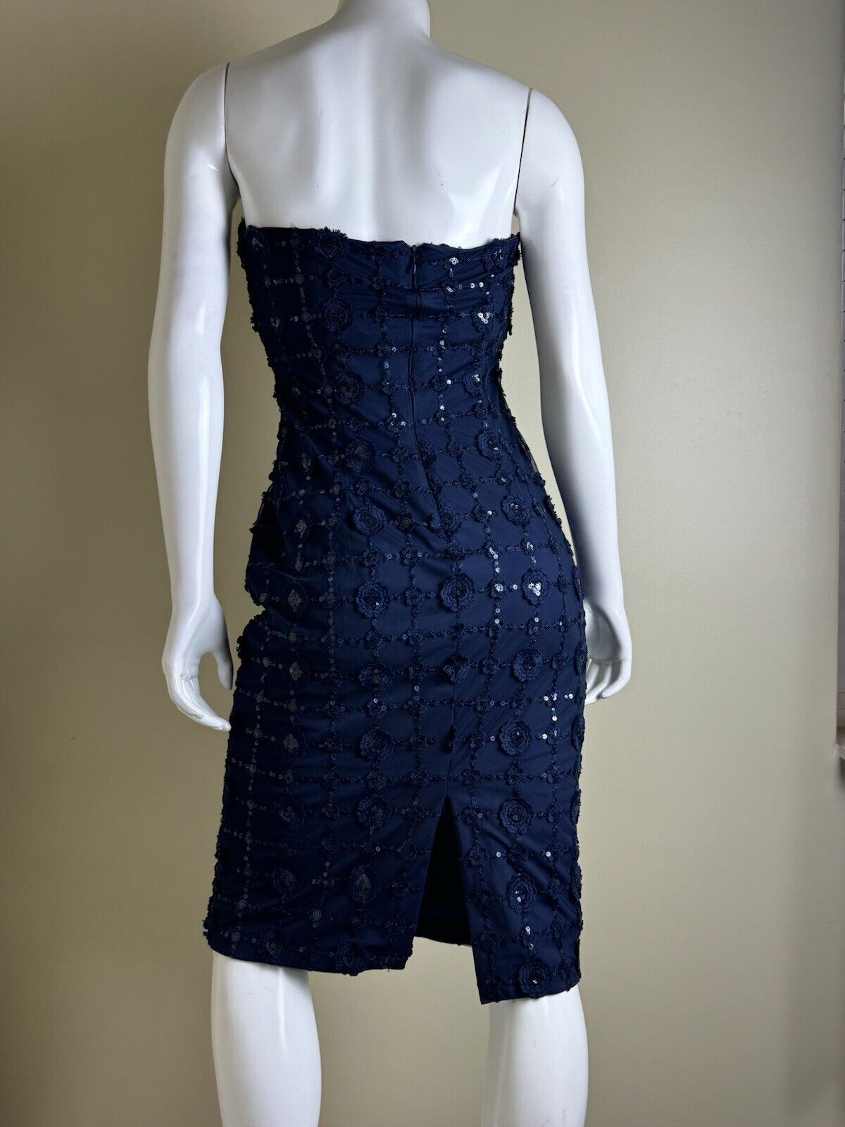 Karl Lagerfeld Navy Sequin Strapless Dress In Size 4. (04)