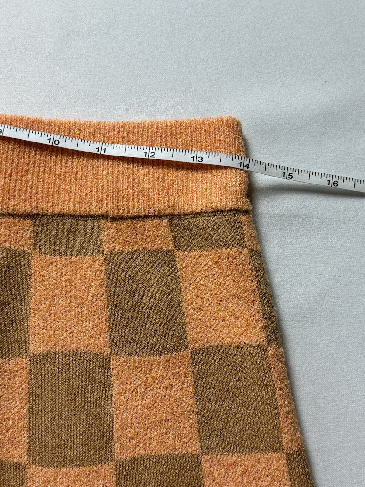 $118 UGG Women’s Maliah Sweater Shorts Orange Brown Checked Sz S. (B.103)