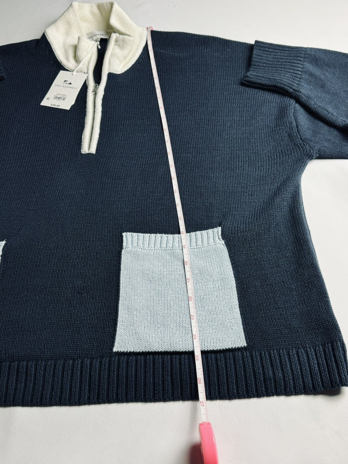 Free Assembly Women’s Sweater Blue Sz 3X. (60)