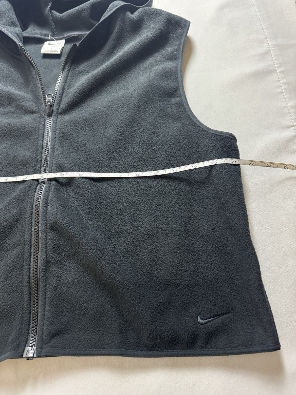 NIKE Women's Golf Hooded Vest Sz S. (B.128)