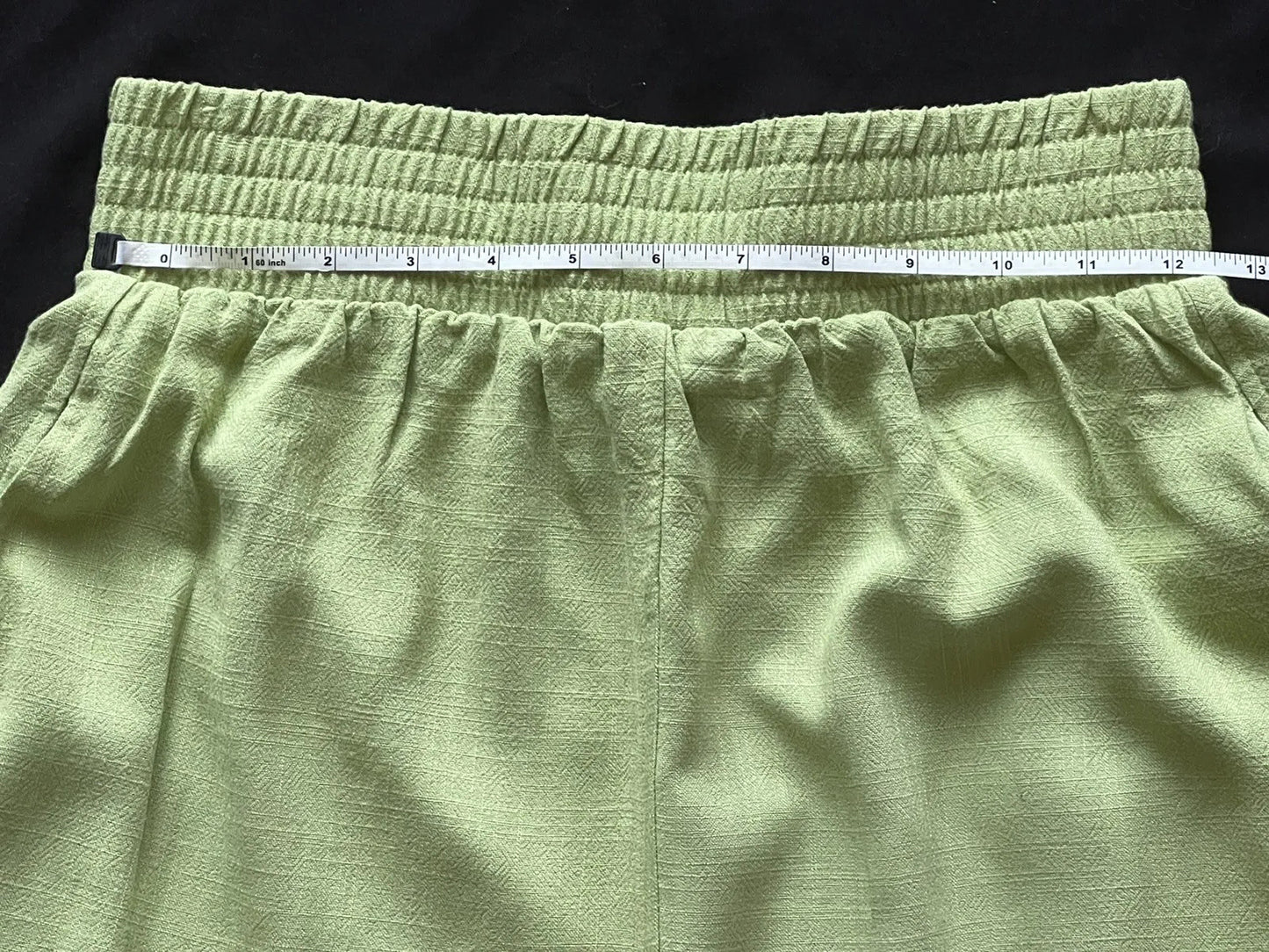 $158 Walter Baker Women’s Ariel Green Shorts Sz M