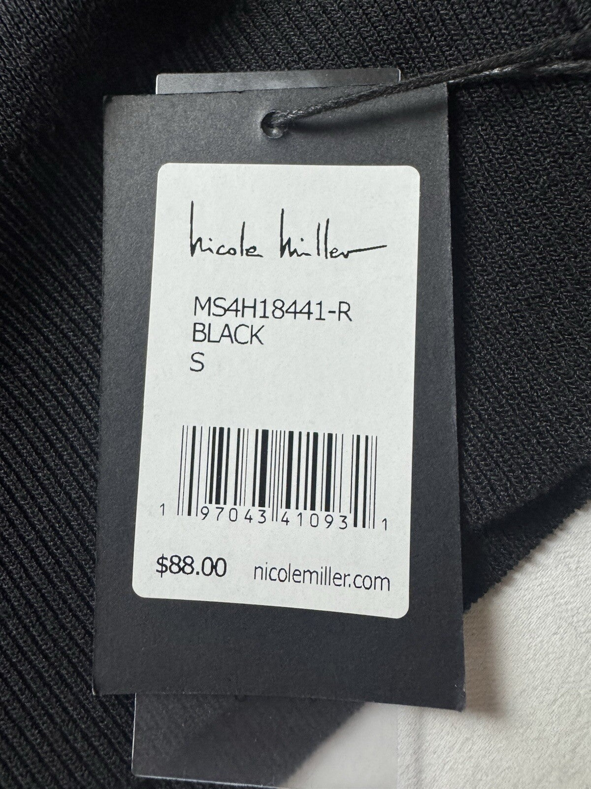$88 Nicole Miller Women’s Embroidery Floral Blouse Top Sz S. (B.141)