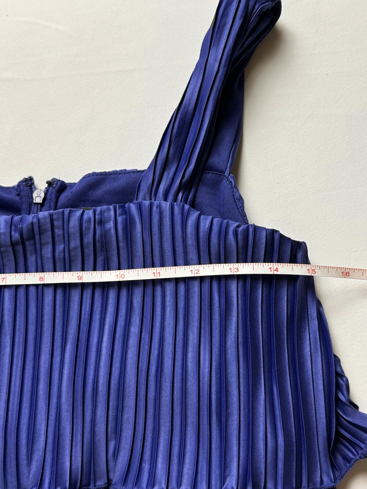 $129 DKNY Women’s Blue Sleeveless Dress Size 10. (B.78)