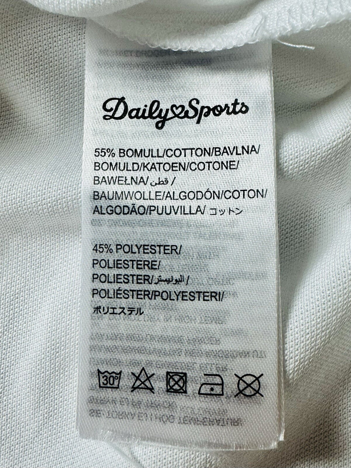 Daily Sports Women’s Golf Shirt Sz M (B.140)