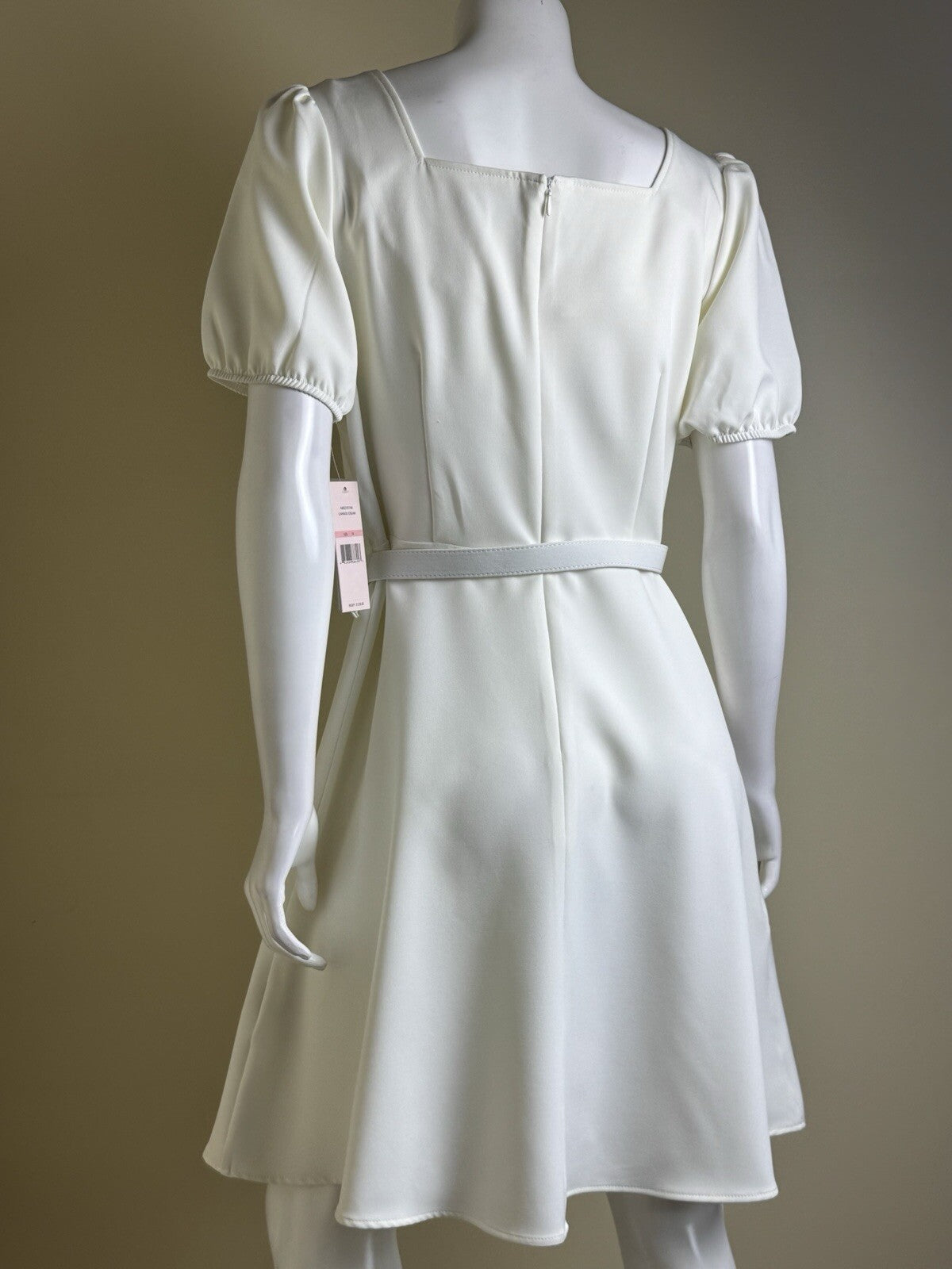 $128 NANETTE LEPORE Ivory Dress Sz 10 (B.11)
