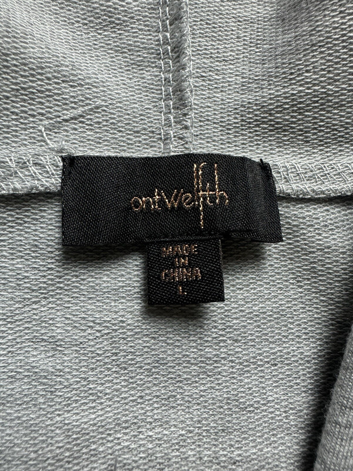 On Twelfth Women’s Gray Hooded Embroidered Flower Jacket SZ L. (B.98)