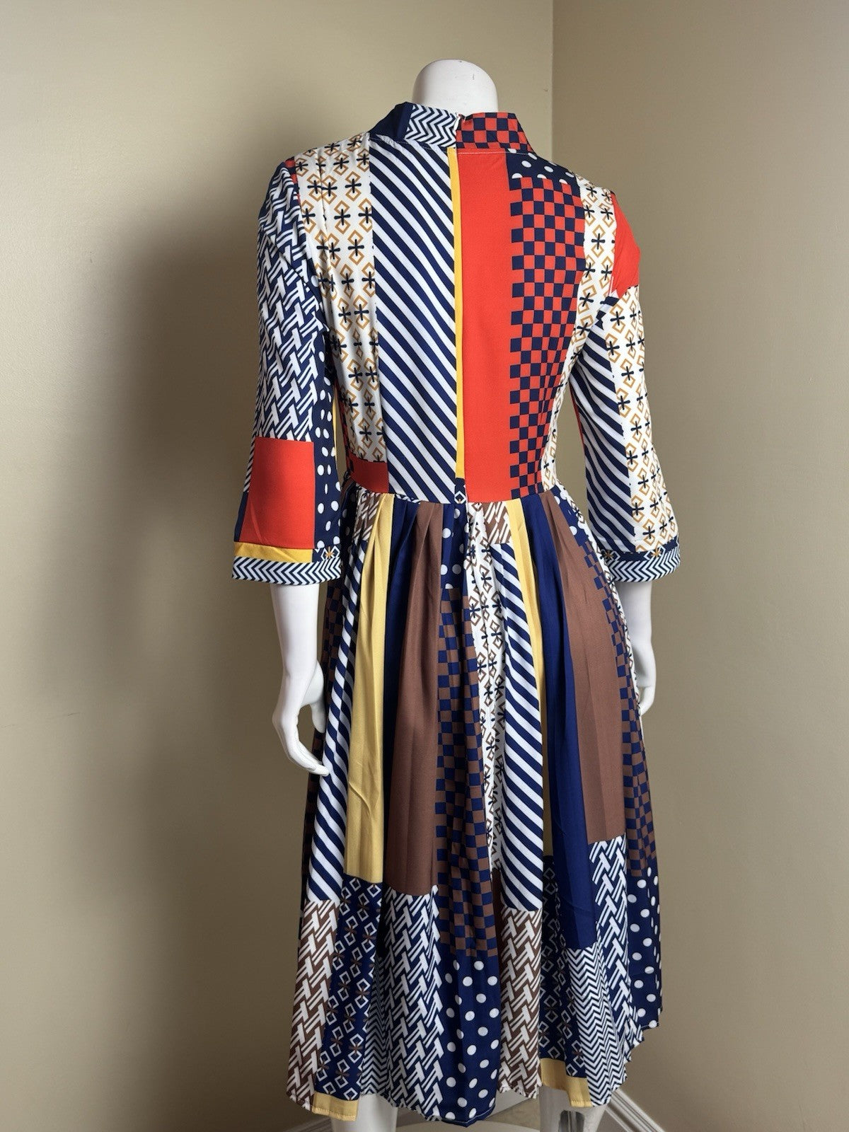 Women's Multi Color Dress Long Sleeves Sz M (B.169)