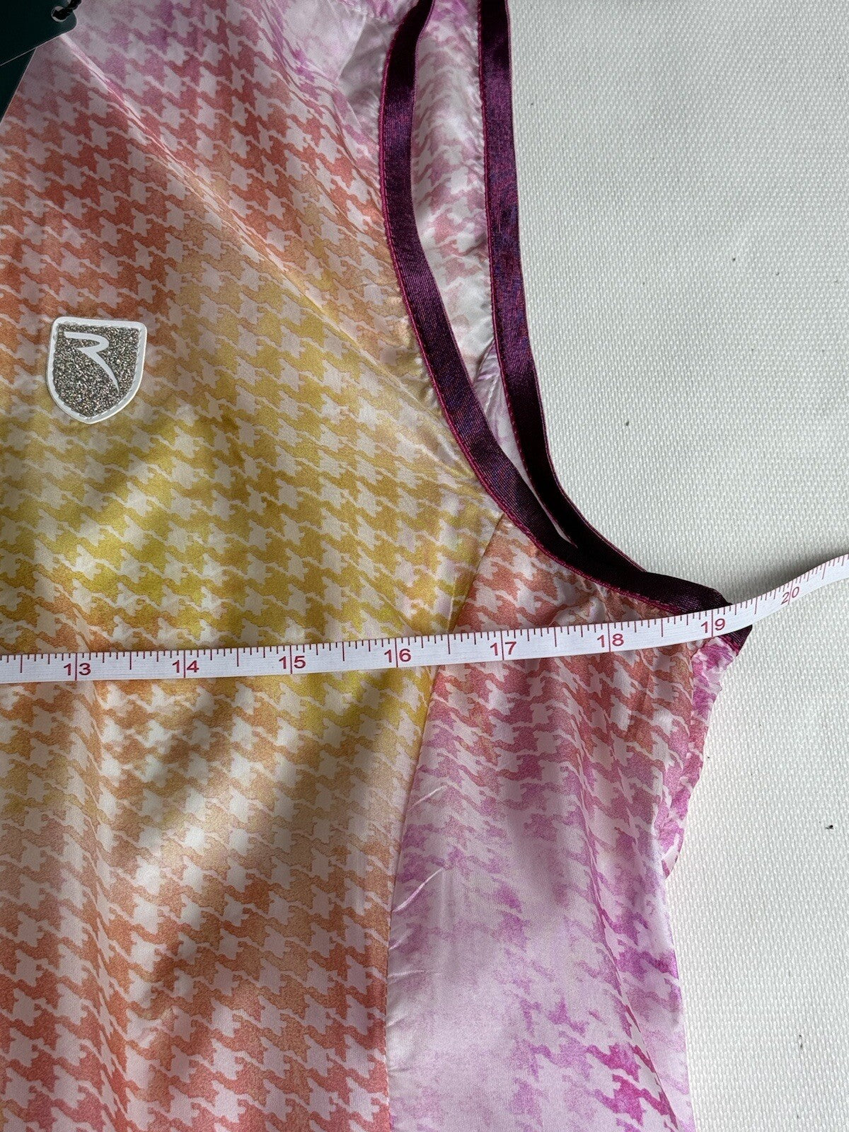 Chervo Women’s Full Zip Sz US M/8 Golf Vest. (66)