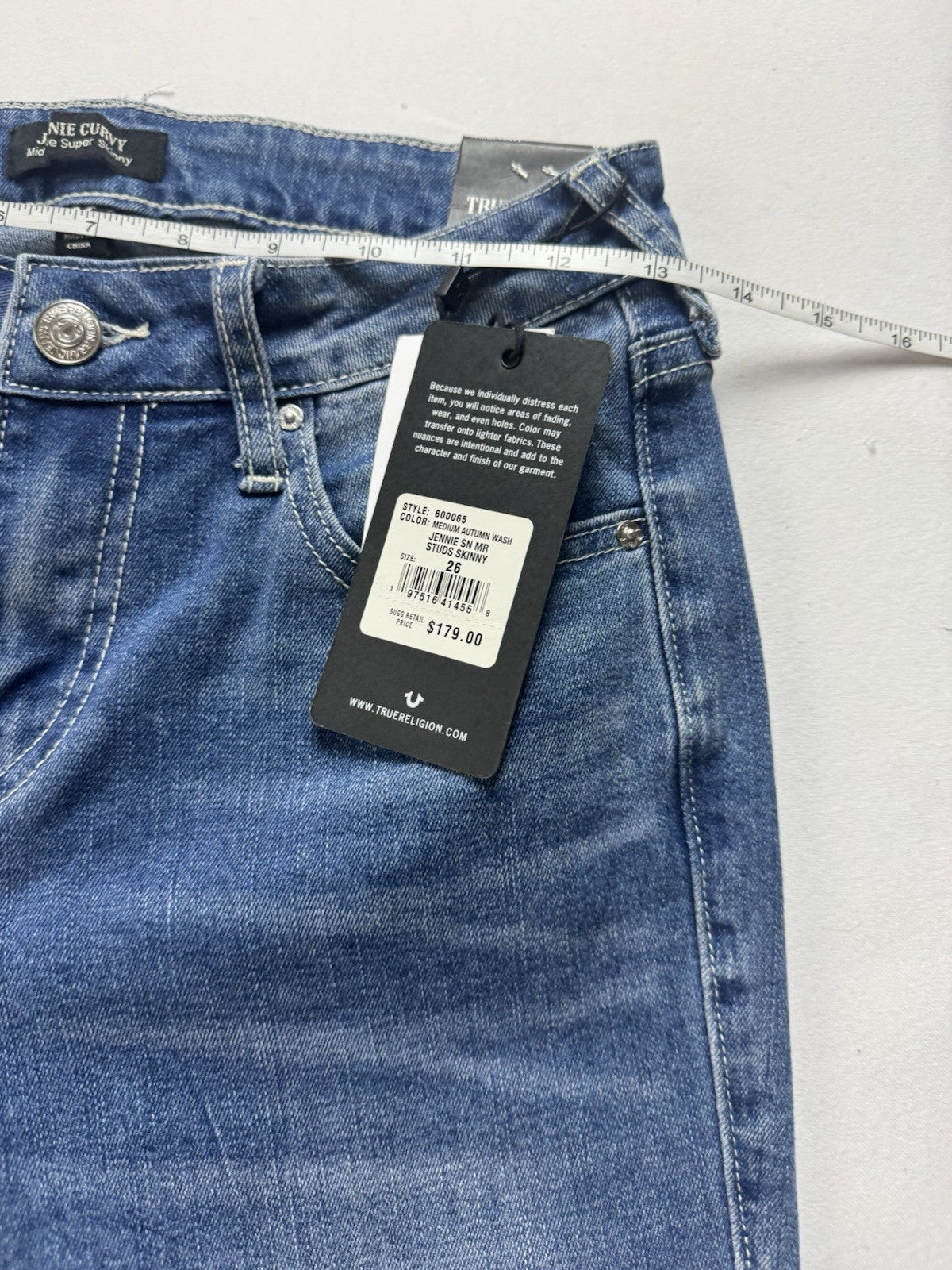 $179 True Religion Women’s Jennie Jeans Studs Skinny Sz 26. (B.156)