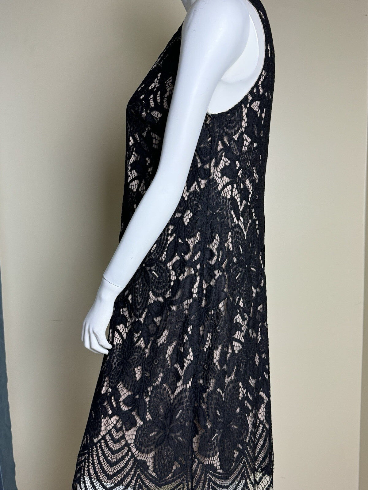 $108 Sharagano Women’s Black Size 18W Crochet Dress (B.97)