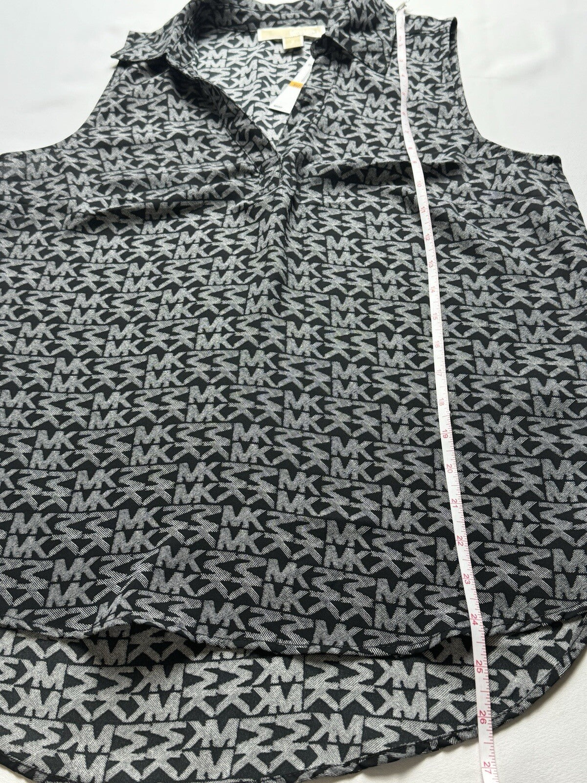 $88 Michael Kors Women’s Top Logo Blouse Sz S. (B.62)