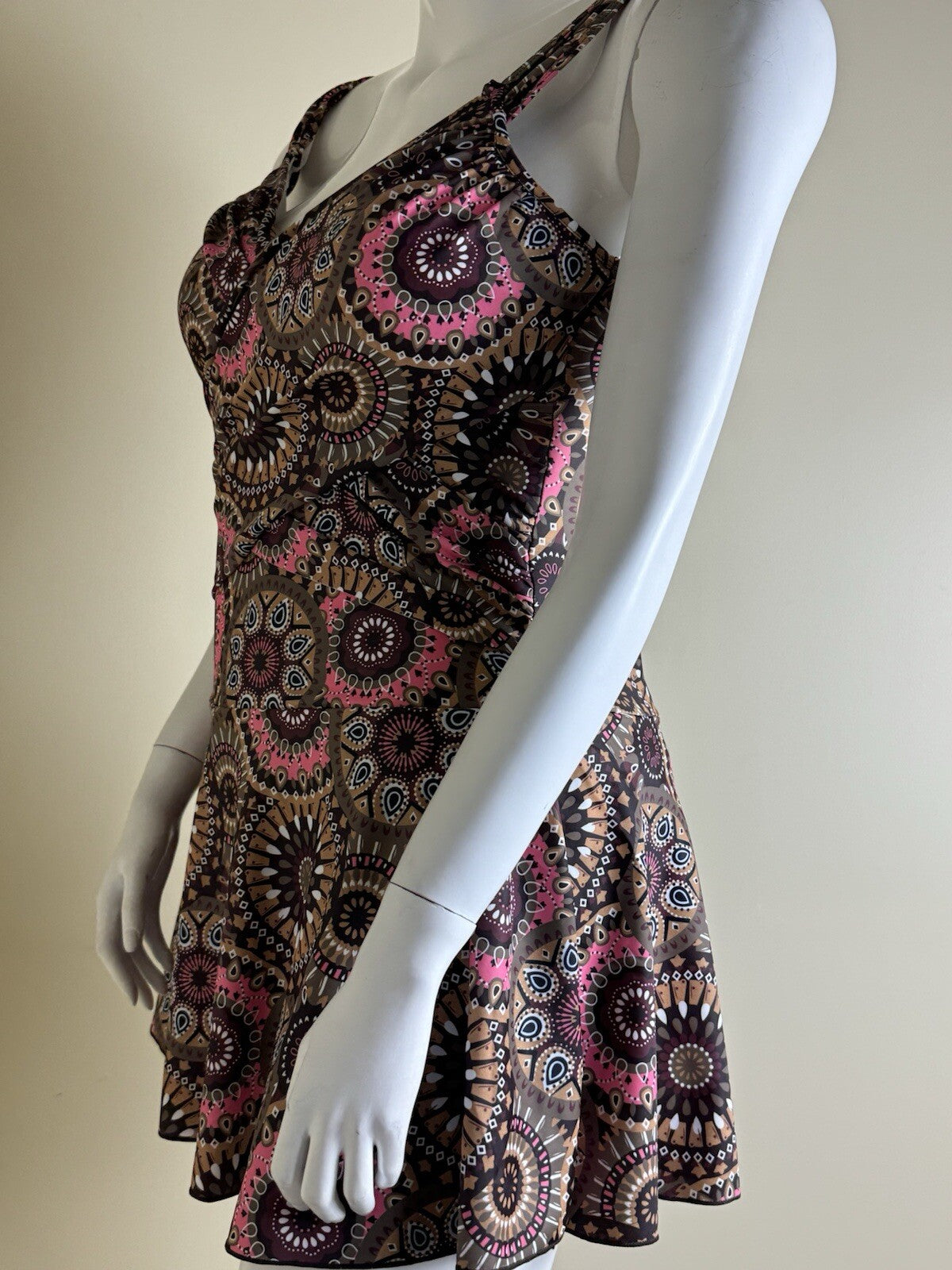Women’s One Pc Bathing Suit Dress Sz 3XL. (B.80)