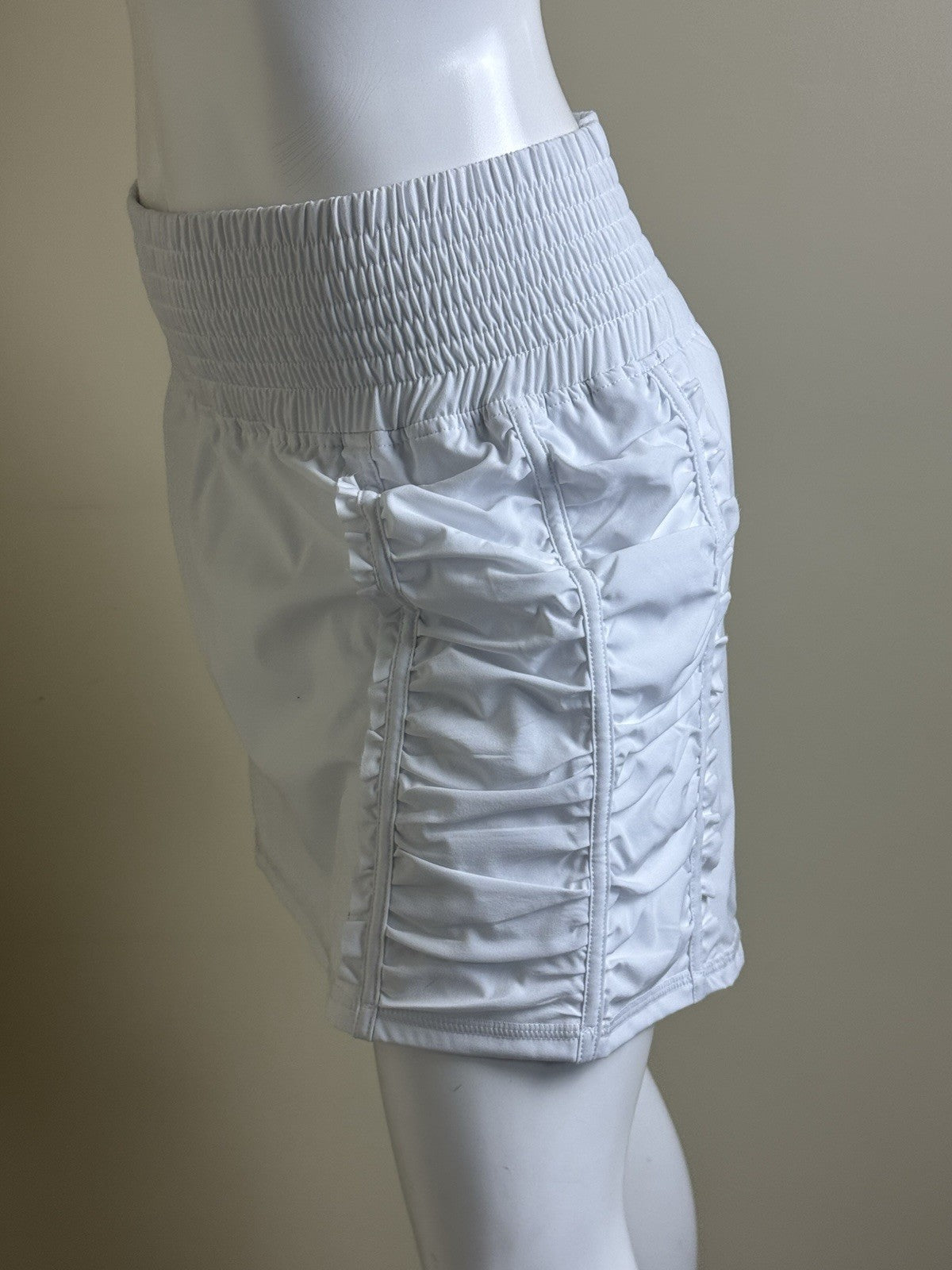 The Bubble Ruffled Pleated Golf Tennis Skirt Sz L. (B.156)