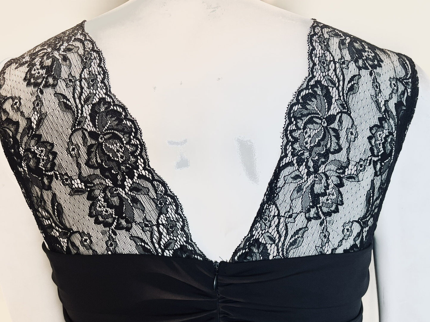Women's Black Long Dress Lace Shoulders Black Size M (7)
