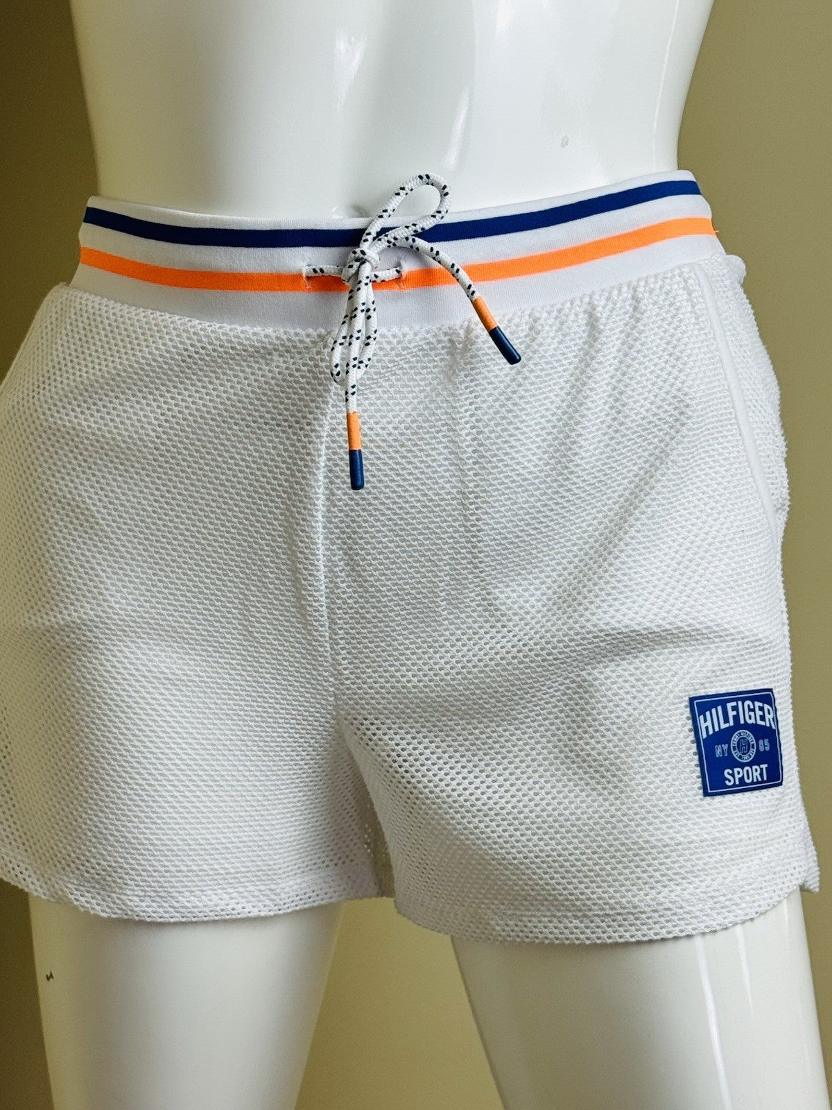 $49 Tommy Hilfiger Sport Women’s Shorts White Mesh Sz L. (B.027)
