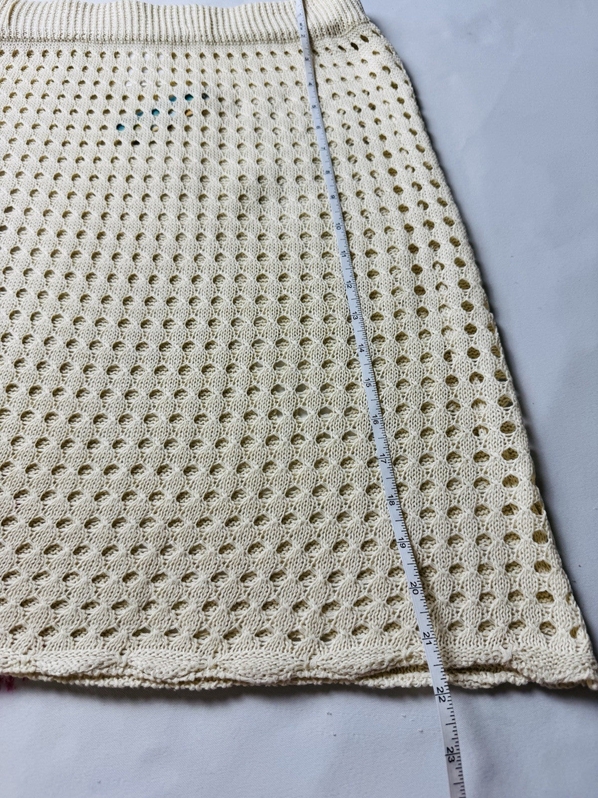 blue waves Women’s Crochet Skirt Sz XL. (B.166)