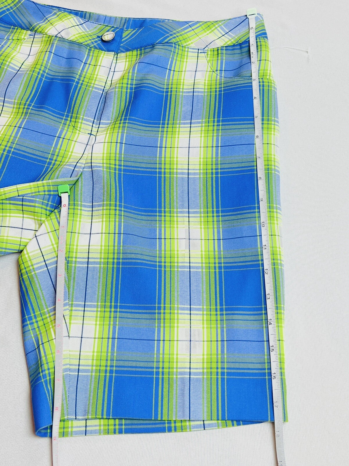 EP Pro Women’s Aqua Blue/Green Plaid Golf Shorts Size 4