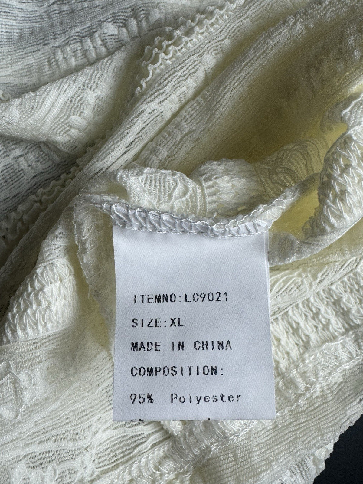 Lisette Collection Ivory Lace Shirt. Sz XL. (B.175)