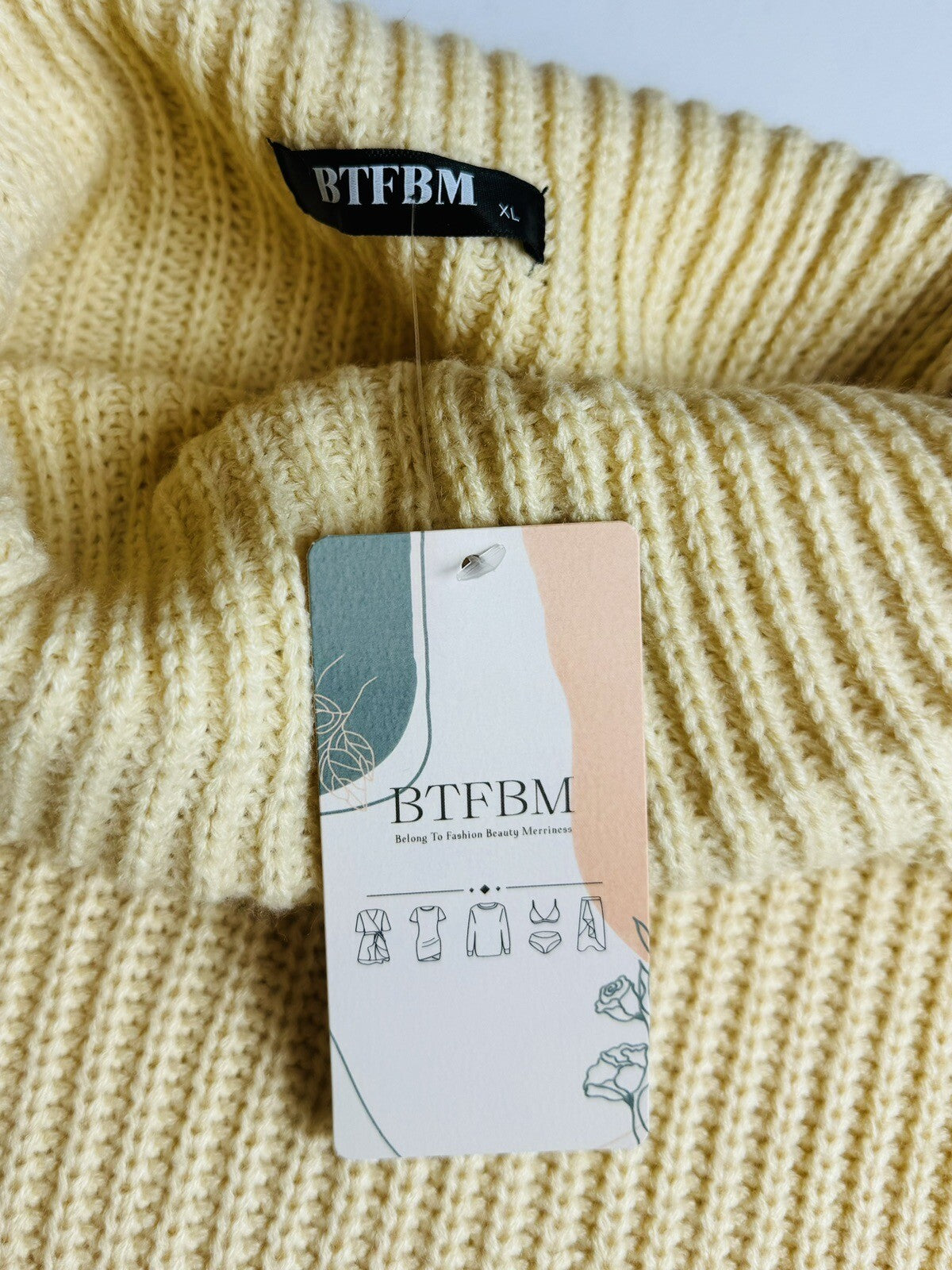 BTFBM Women’s Oversize Yellow Pull Over Top Dress Sweater Sz XL. (71)