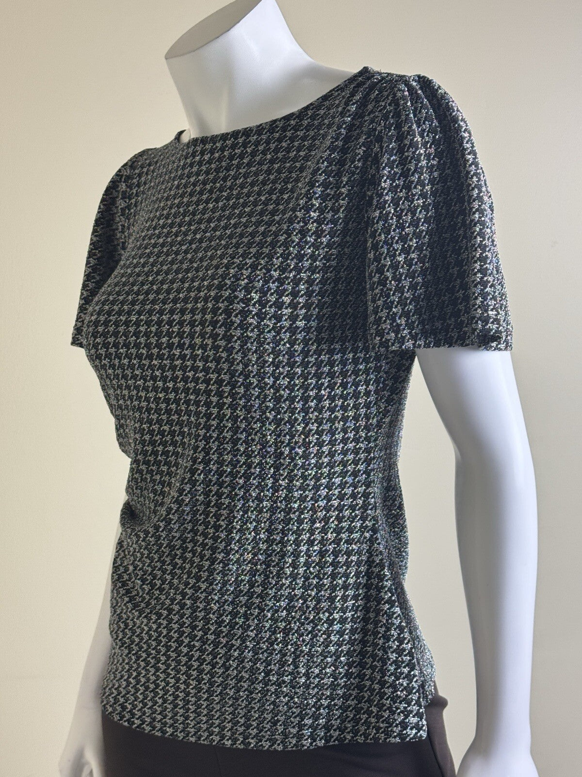 $98 Michael Kors Women’s Top Blouse Sz S. (B.141)