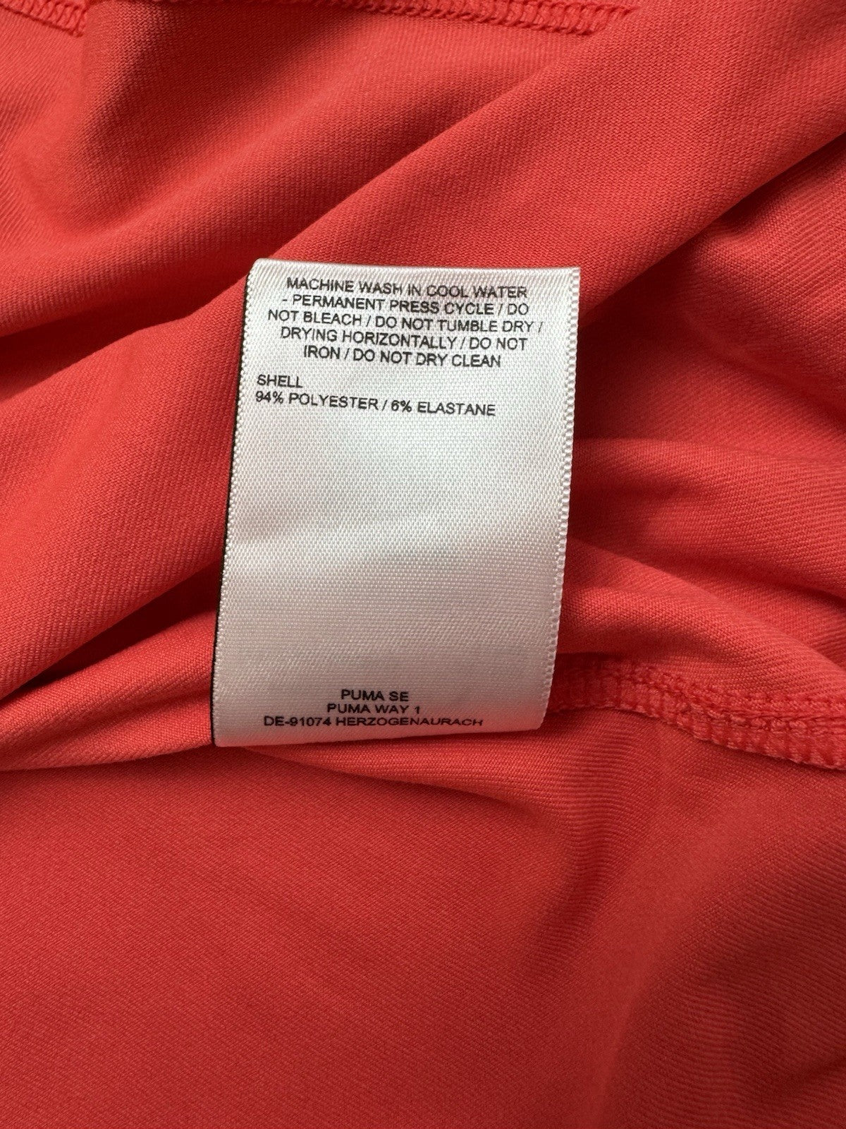 Puma Women’s Golf Shirt Sz S. (B.165)