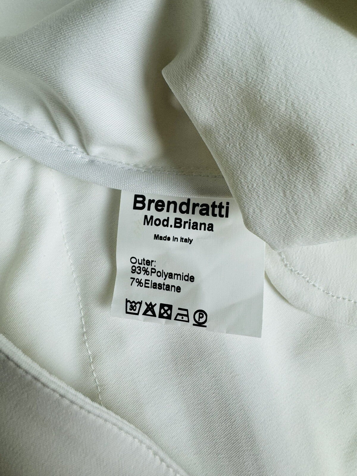 Brendratti Womens Golf Bermuda Shorts - Sz L Ital 46 White (69)