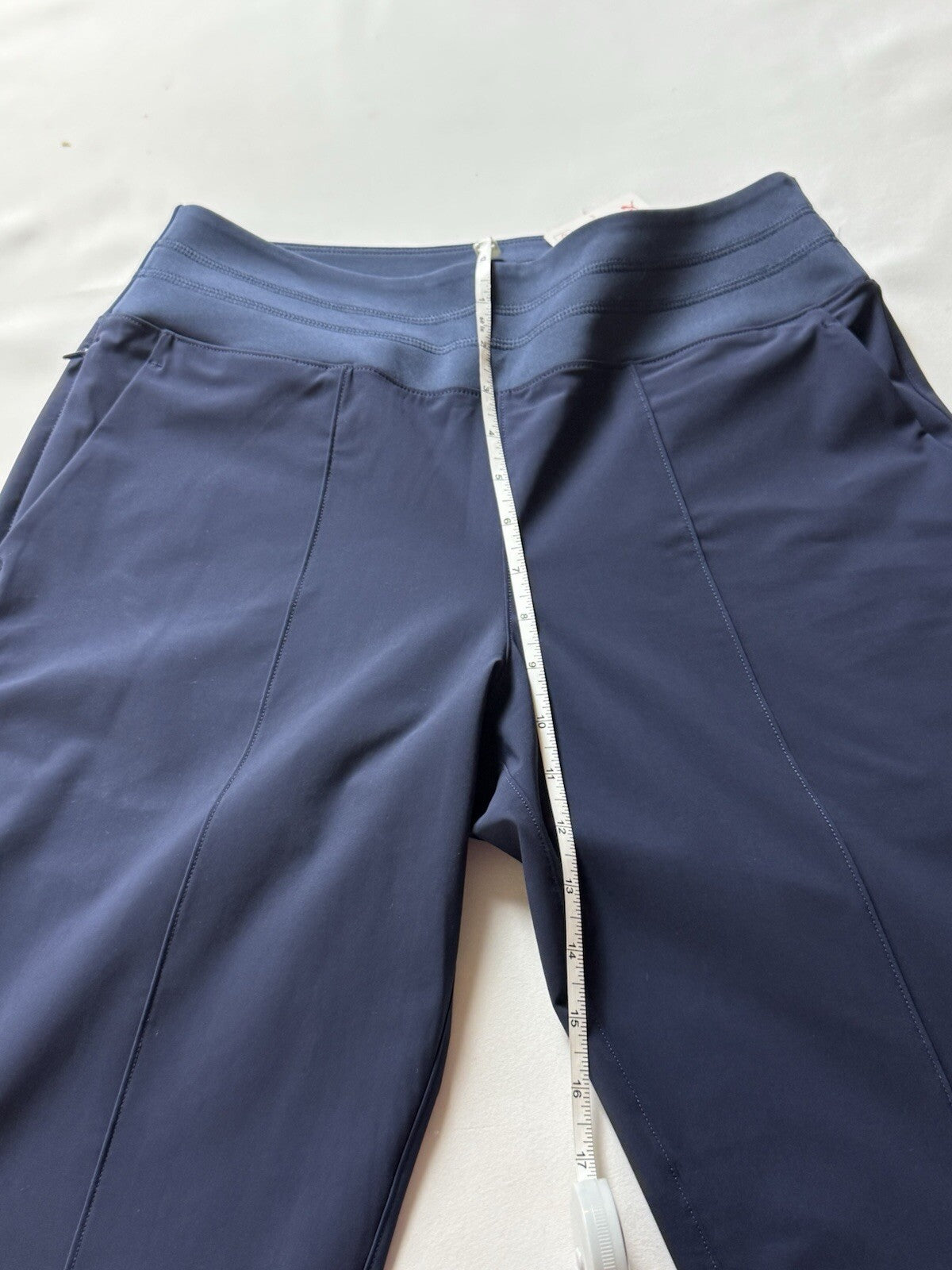 Puma Women’s Navy Range Joggers Sz S. (B.124/1)