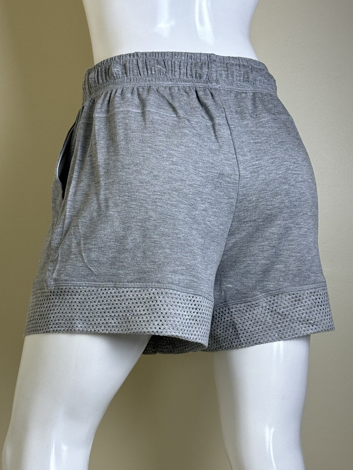 Alala Women's Plie Ribbed Shorts in Heathered Gray Size M. (78)