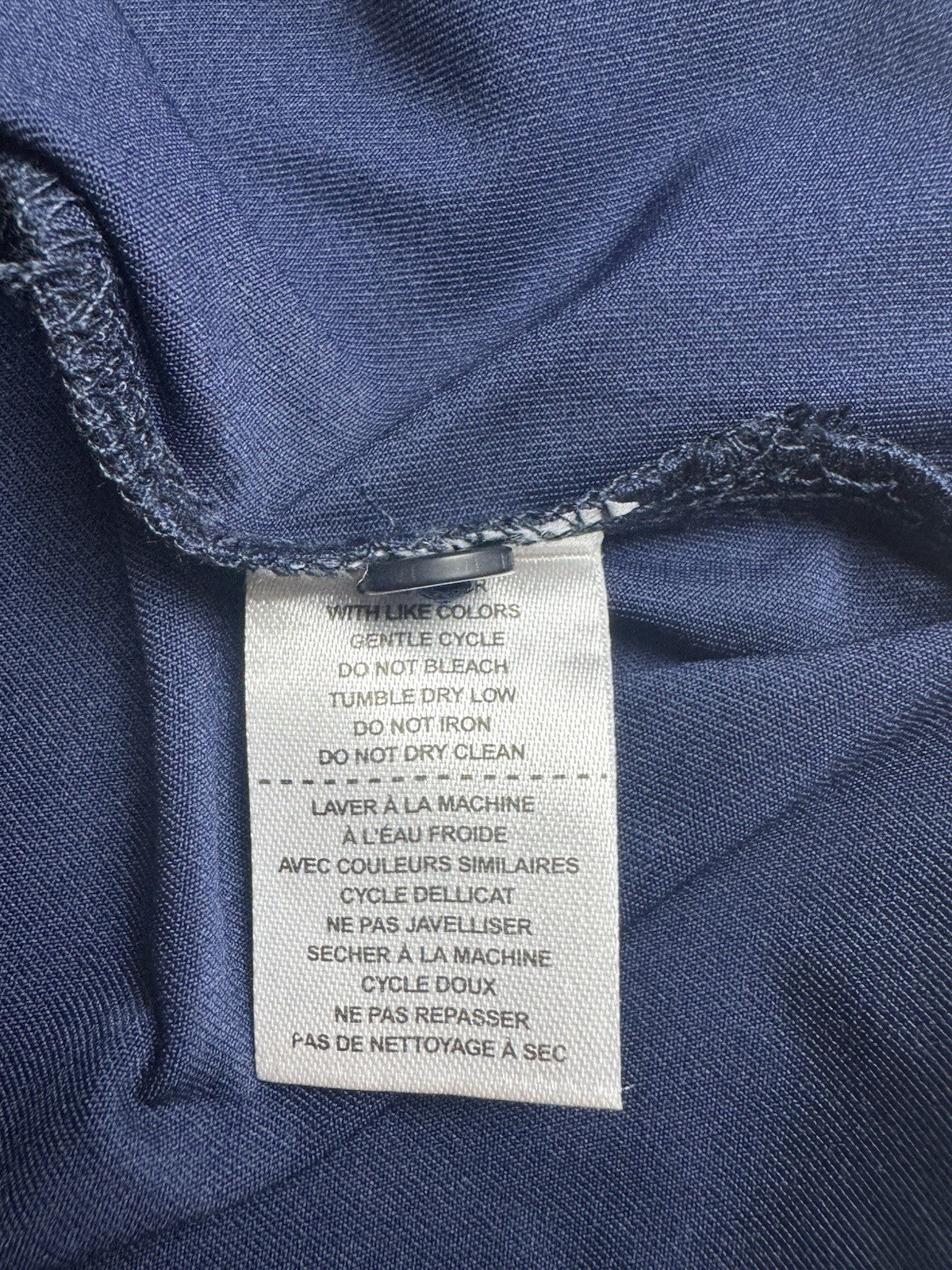 LeverWear Women's Navy Golf shirt Sz M (B.170)