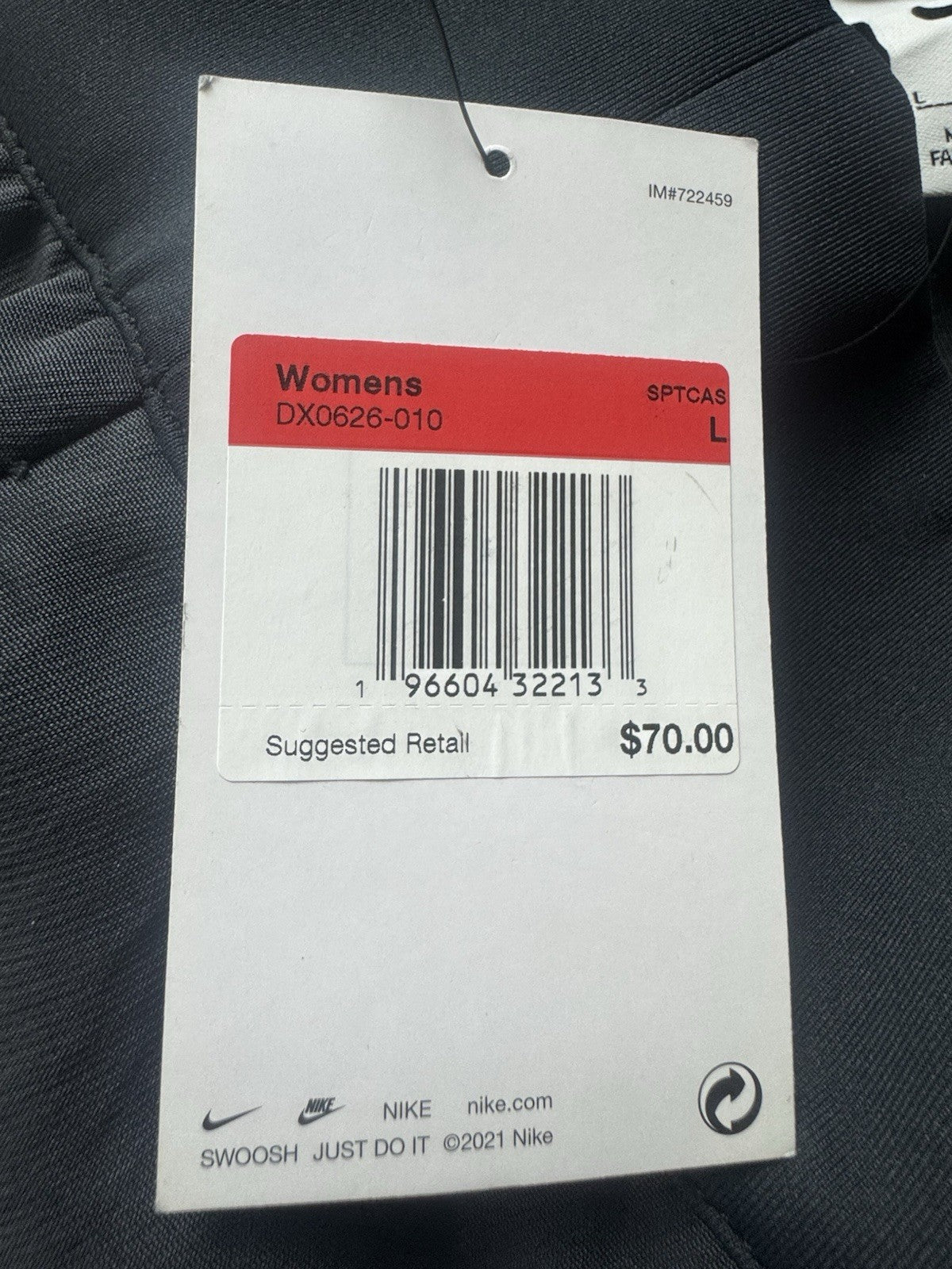 $70 Nike Womens Running Shorts Sz L. (B.158)