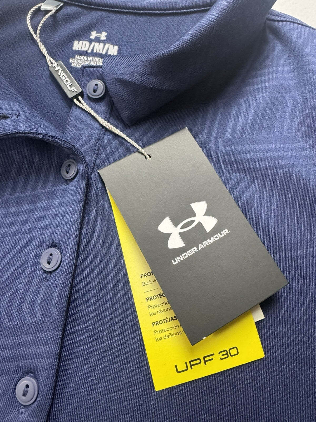 Under Armour Women's Golf Tennis Shirt Stretch Sz M. (B.135)