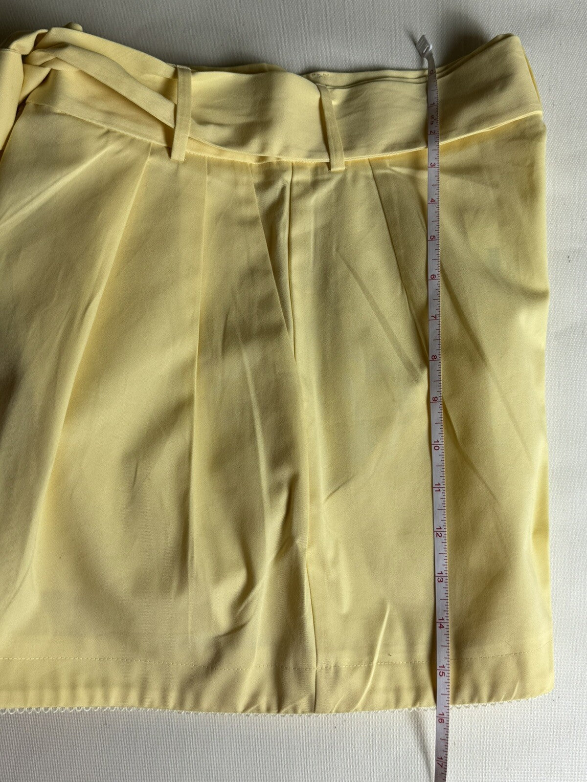 Kilo Tango Women’s Tie Waist Shorts Size S. (50)