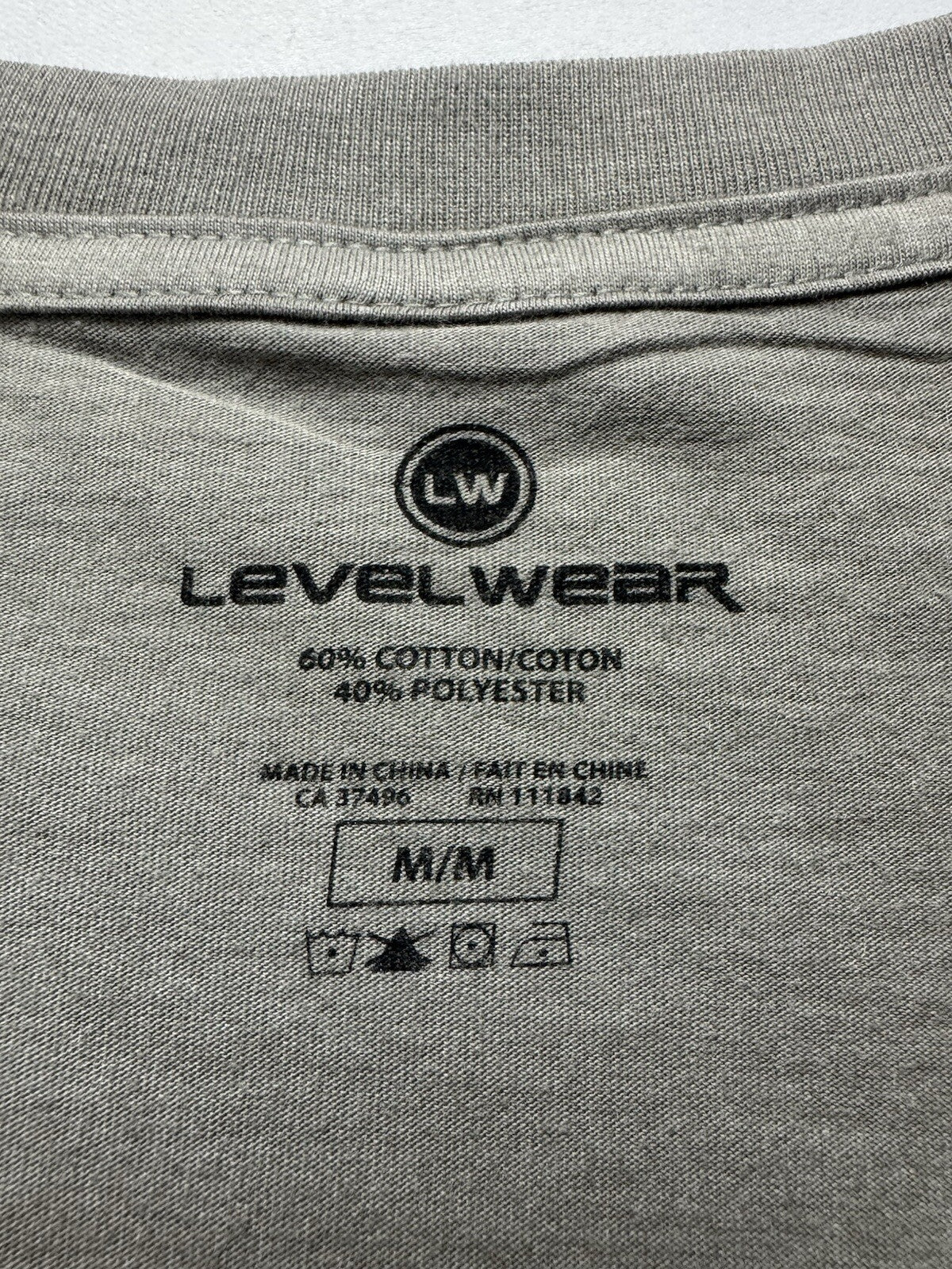 LeverWear Women's Golf shirt Sz M (B.135)