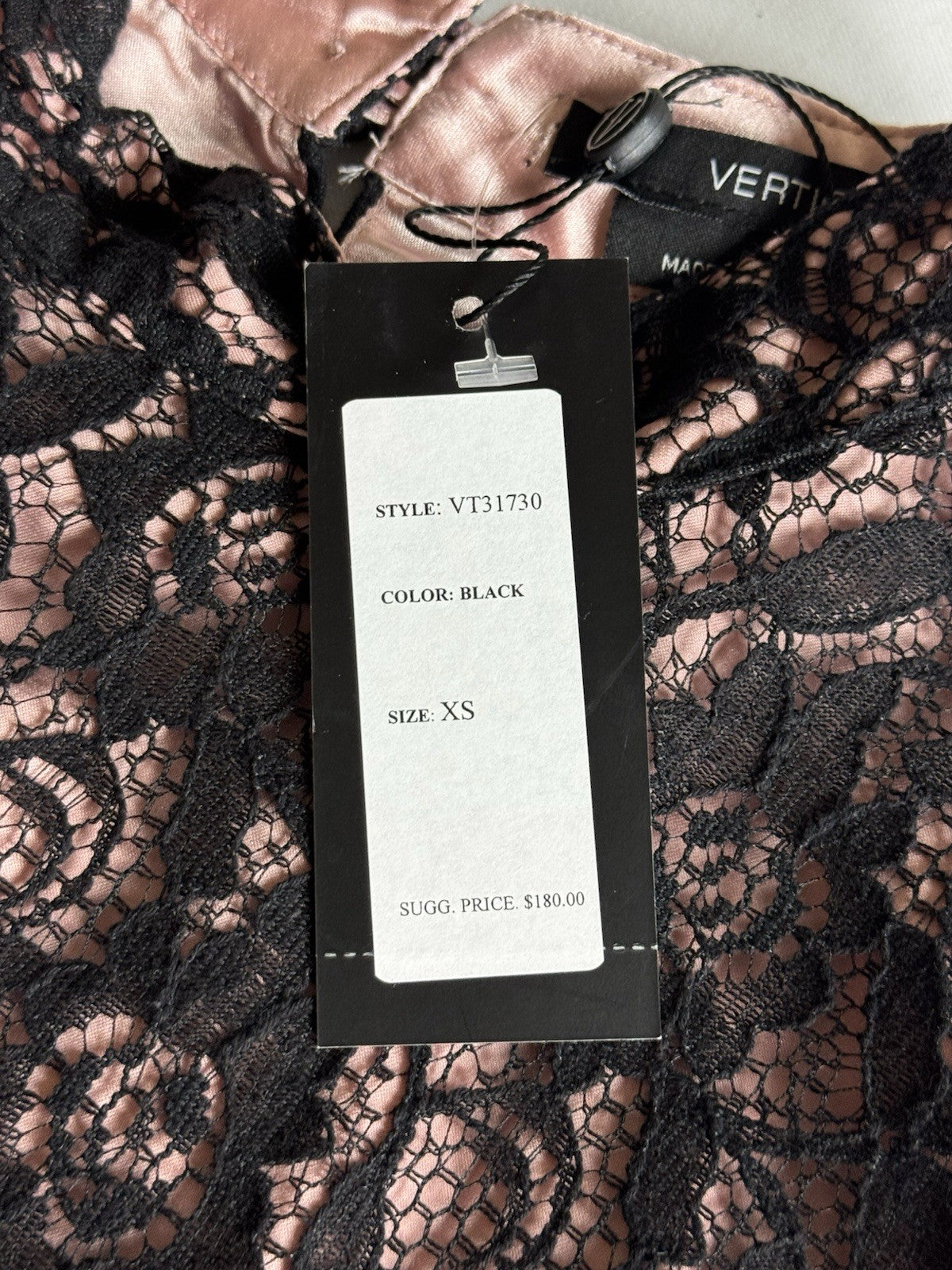 $180 Vertigo Women’s Lace Blouse Sz XS. (B.027)