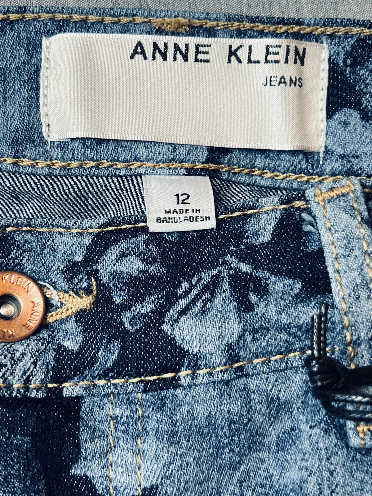 Anne Klein Women's Floral Blue Jeans Skirt Sz 12 (B.05)