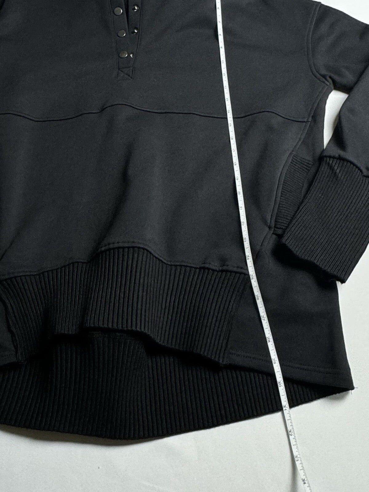 Women’s Hooded Sweater Cotton Black Long Sleeve Sz 2XL. (B.100)
