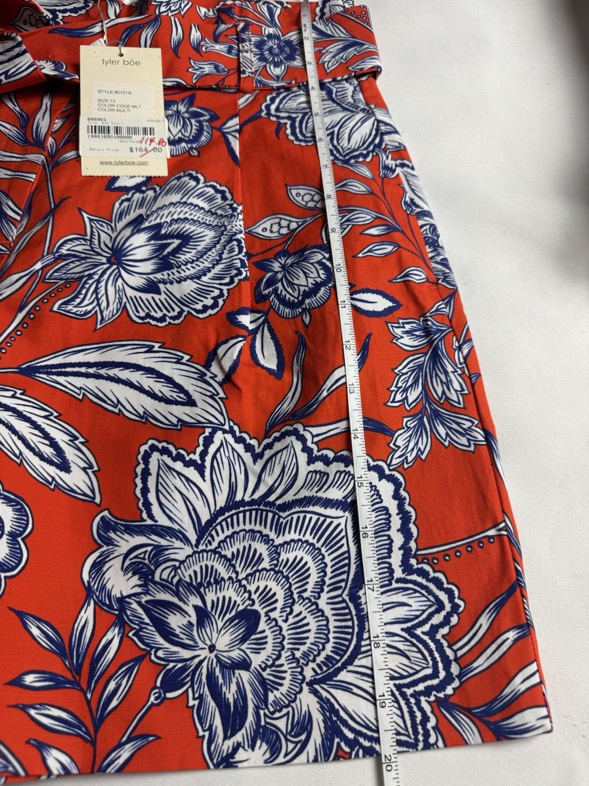 Tyler Boe Women’s Shorts Floral High Waist Belted Sz 10. (B.164)