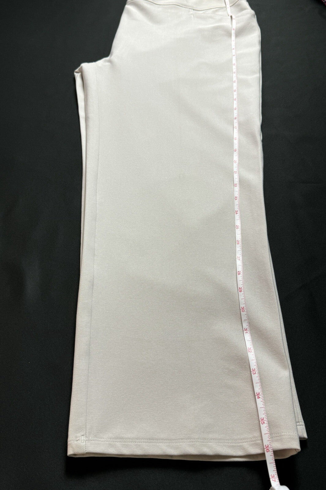 Adidas Women’s Golf Pants Beige Size XL. (B.81)