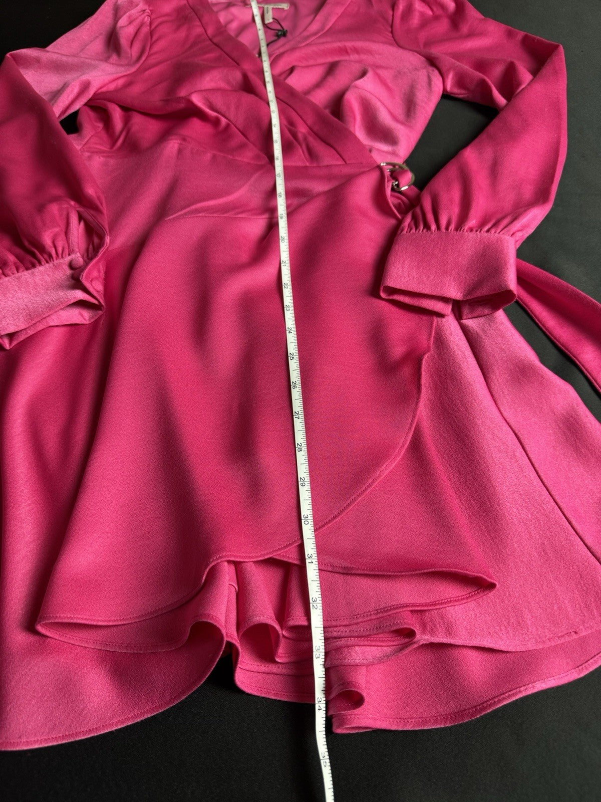 $128 BCBGeneration Women's Fuchsia Flared Dress Sz 4 (B.169)