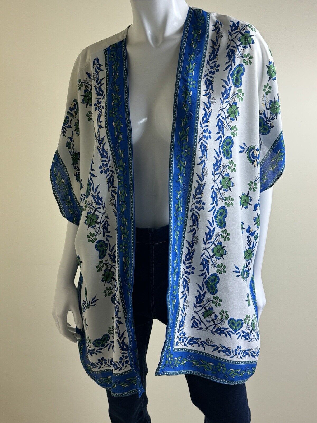 $198 Max Studio Women's Cover Up Kimono Size S (B.89)