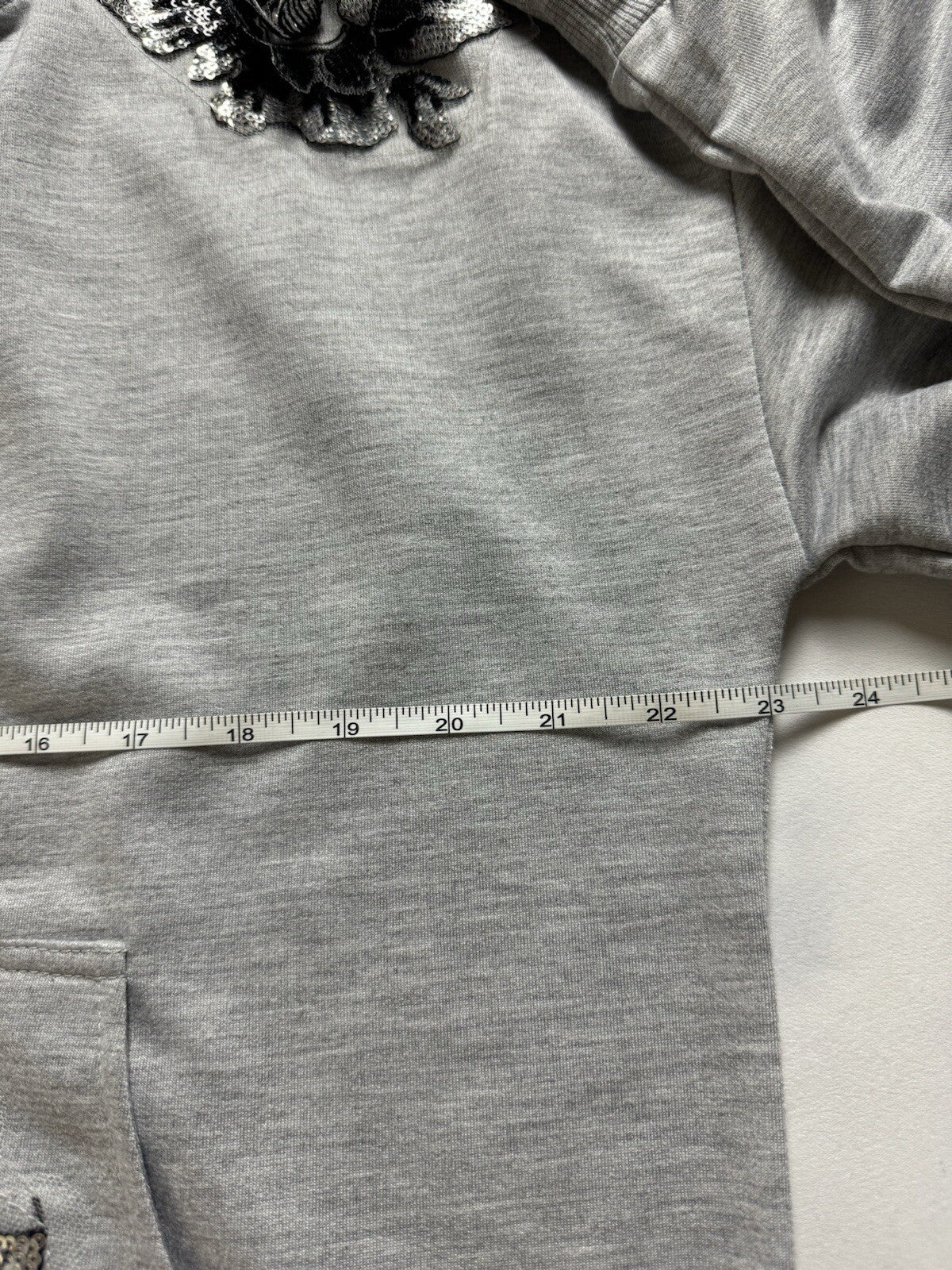 On Twelfth Women’s Gray Hooded Embroidered Flower Jacket SZ L. (B.98)