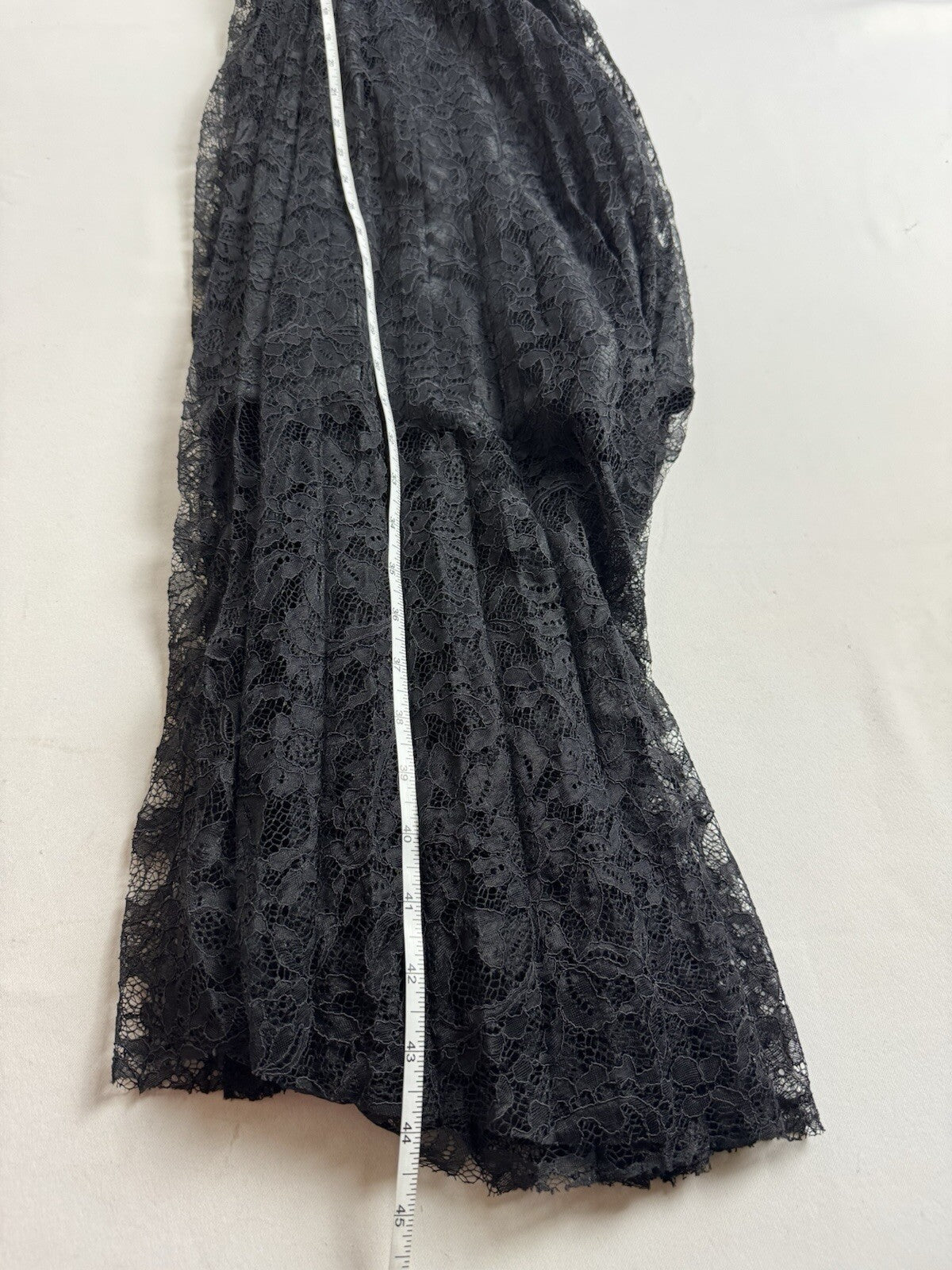 $249 Calvin Klein Women’s Black Lace Long Dress Sz 4. (B.138)