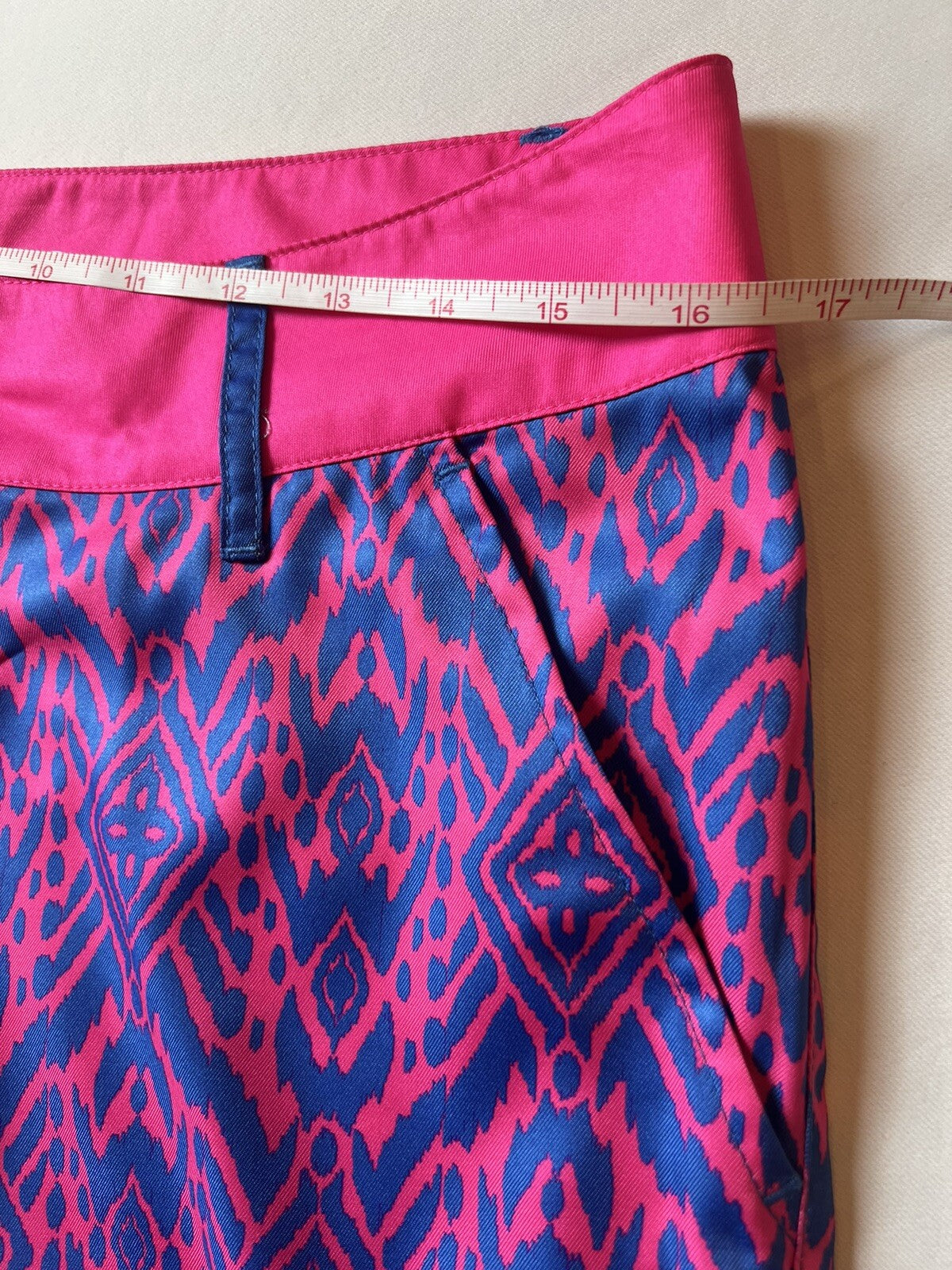 Birdies And Bows Women’s Multicolor Pink Blue Golf Shorts Size 6. (18)