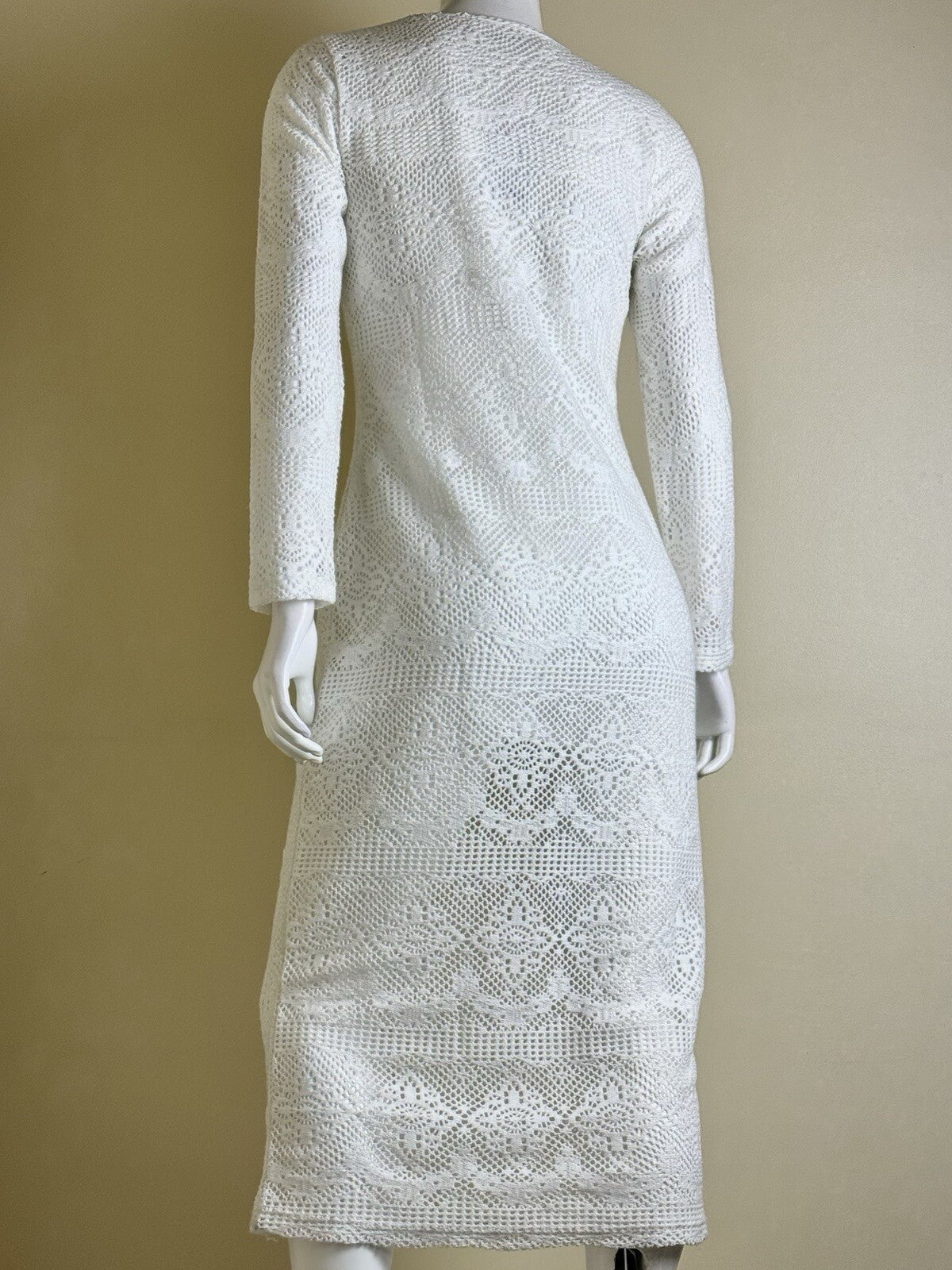 $298 WALTER BAKER Women’s White Crochet Dress Sz M. (73)