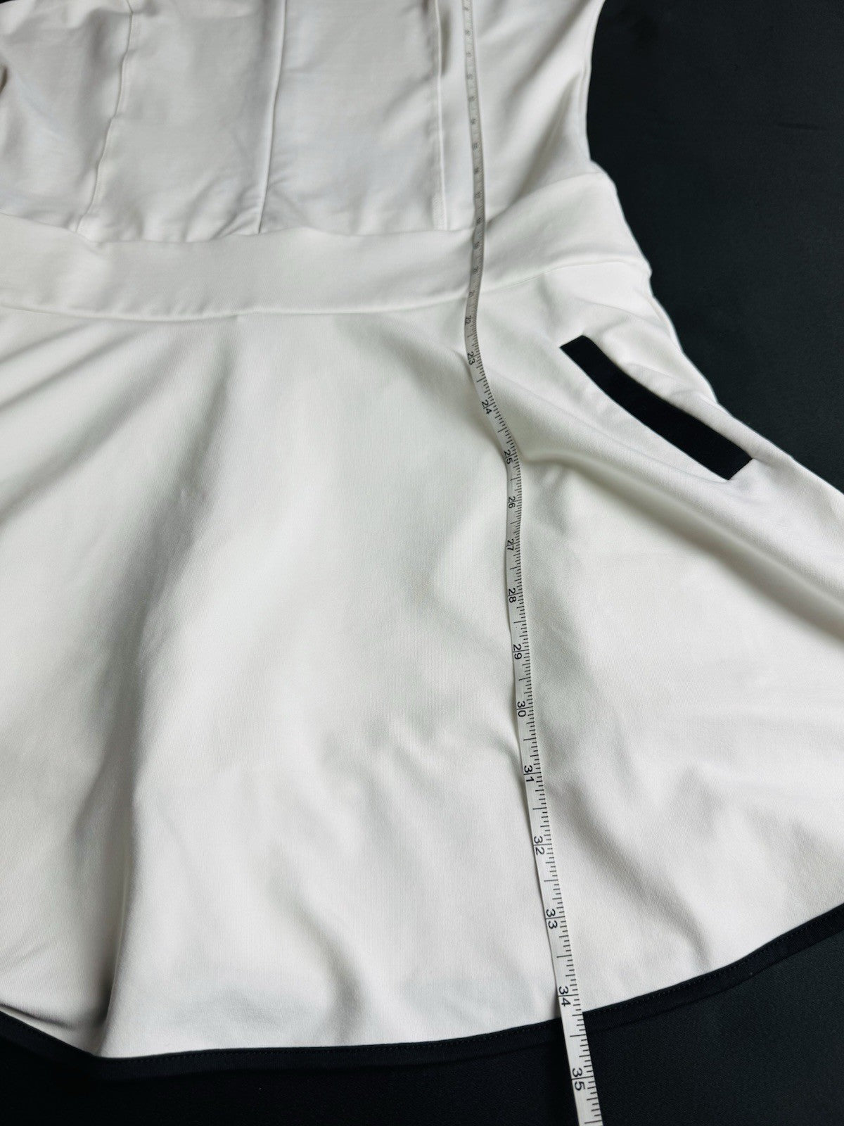 $174 Olaya Sport Women's Grace Golf Skort Dress Sz L. (B.175)