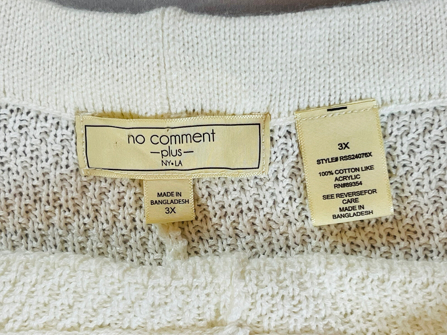 NO COMMENT WOMEN’S PLUS Sz 3X Knit Shorts Ivory