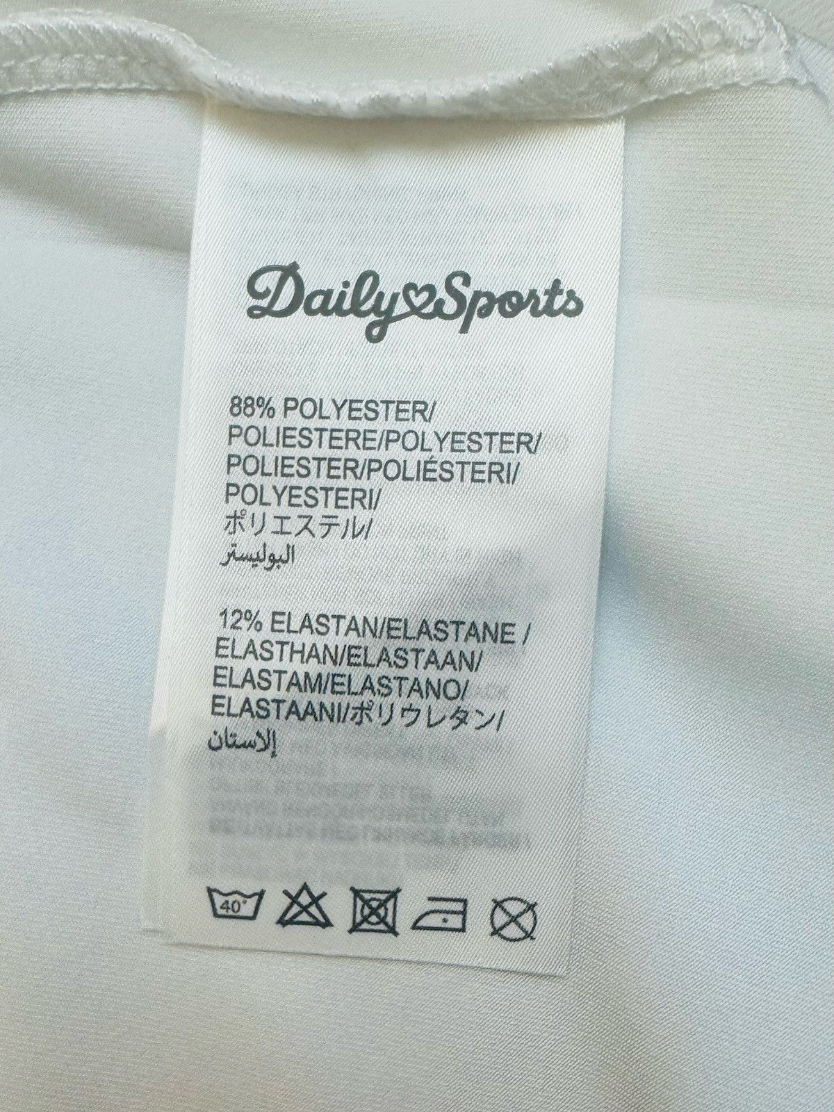 Daily Sports Women’s Golf Shirt Sz XS (B.161)